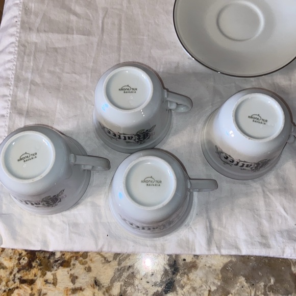 Vintage Kronester Bavaria set of 4 Cups and saucers kaffee - Picture 5 of 13